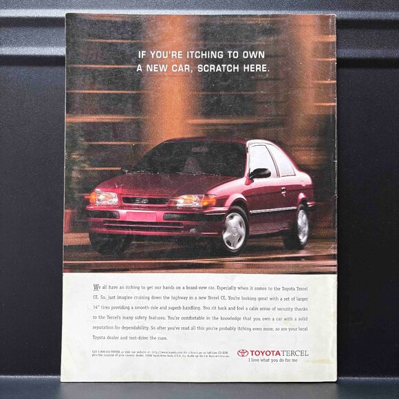 Vogue magasine January 1997 - Amber Valletta - Picture 2 of 3